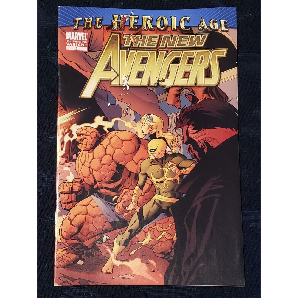 NEW AVENGERS #2 (Marvel Comics, 2010) VF Bendis/Immonen-2nd Printing Variant